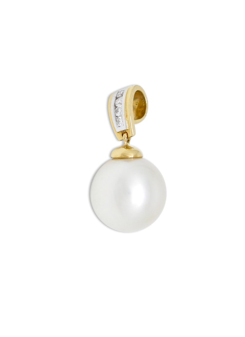 Australian Pearl and Diamond Pendant