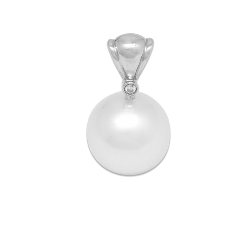 Australian Pearl and Diamond Pendant