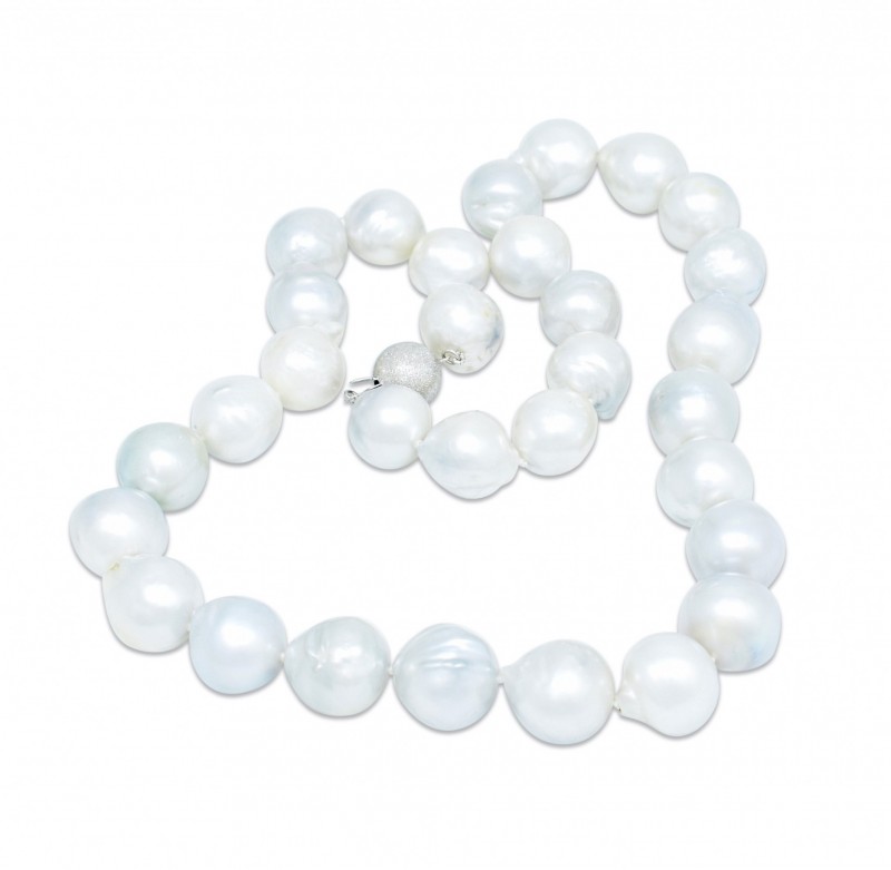 Australian South Sea Pearl Strand