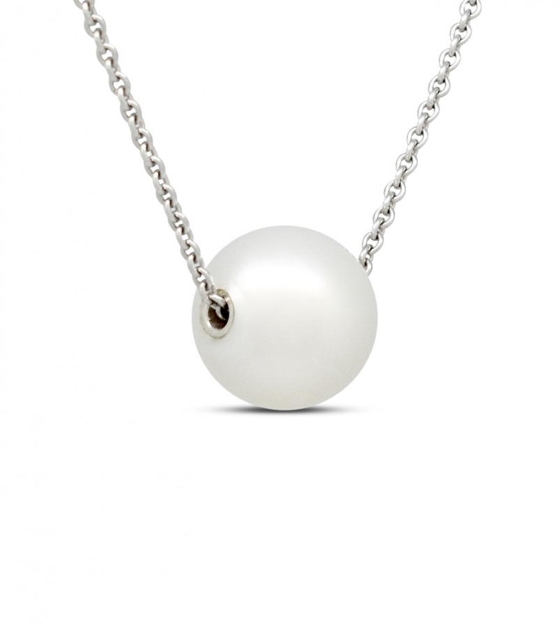 Pearl and Gold Necklace