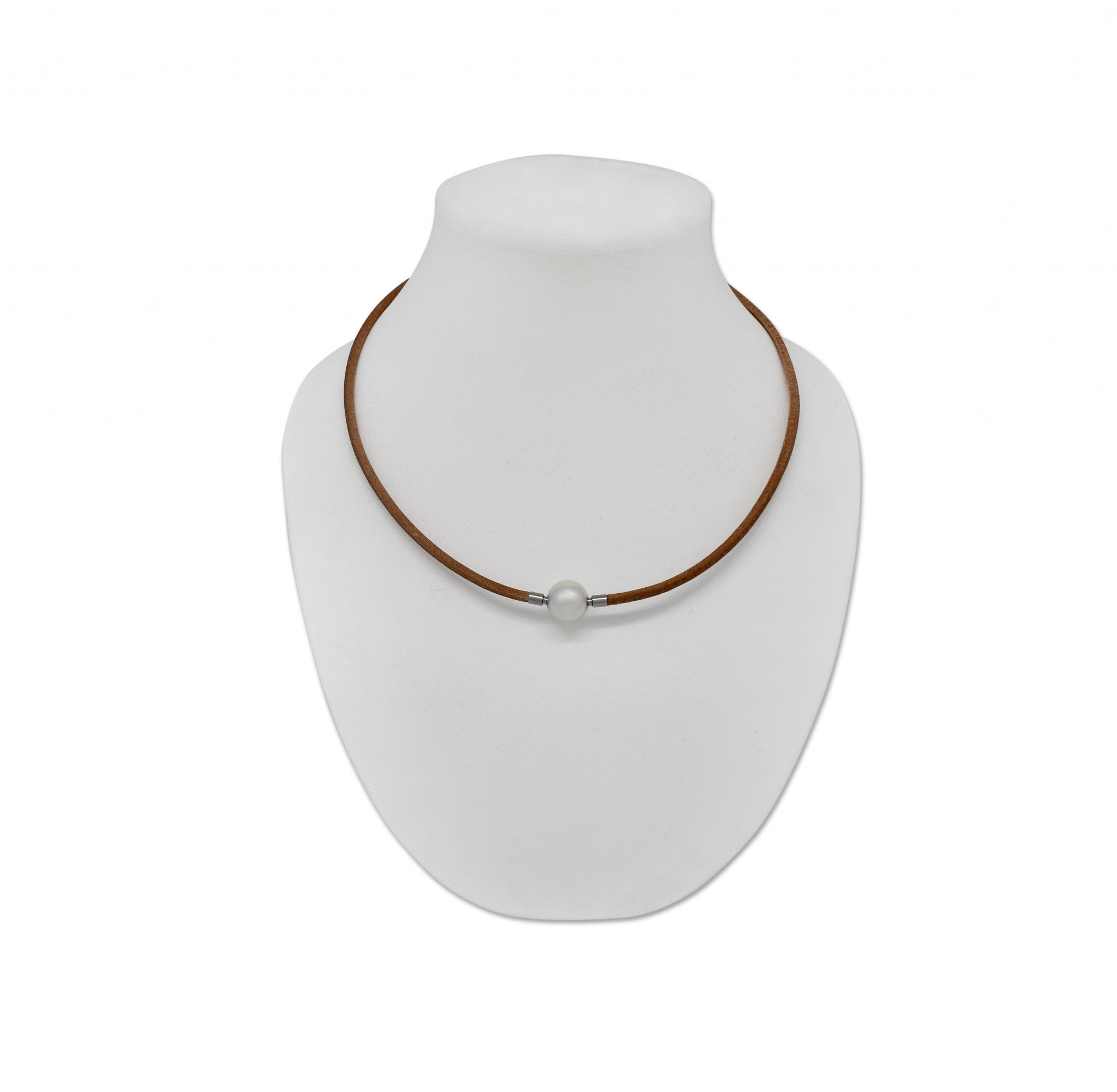 Leather deals pearl choker