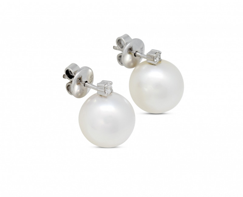 Diamond and Pearl Stud Earrings