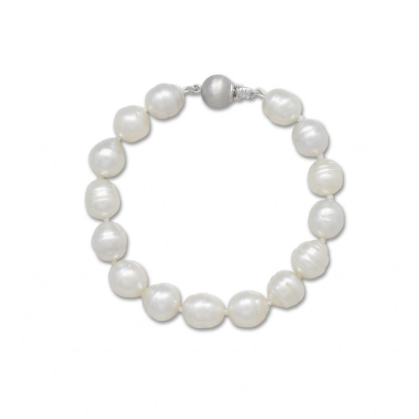Circled Pearl Bracelet