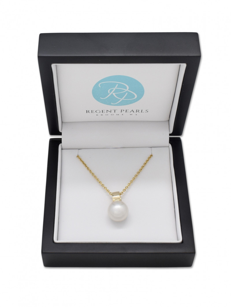 Australian Pearl Gold Pendant